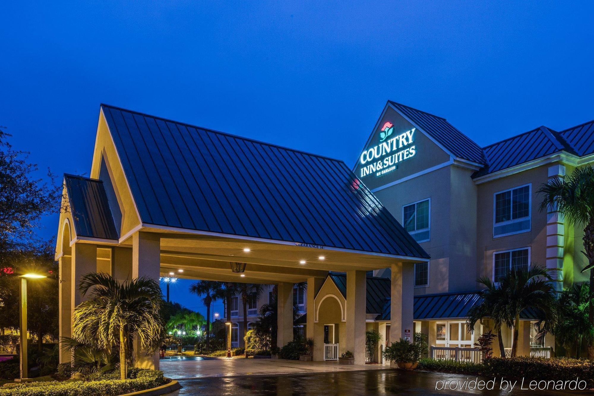 Surestay Plus Hotel By Best Western Vero Beach Exterior photo